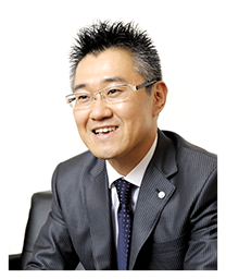司法書士法人ファルコ 代表社員 山本真也の写真